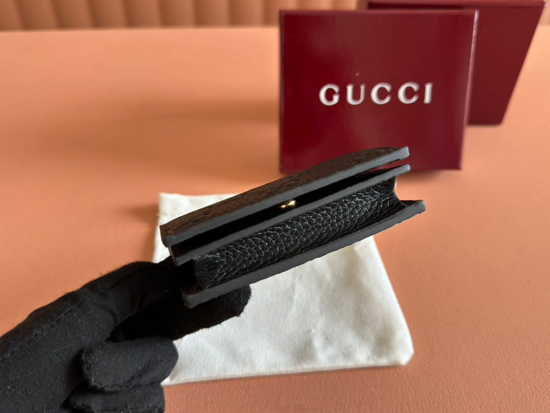 GUCCI EMBLEM MINI WALLET 11 IN BLACK  GRAINY CALFSKIN