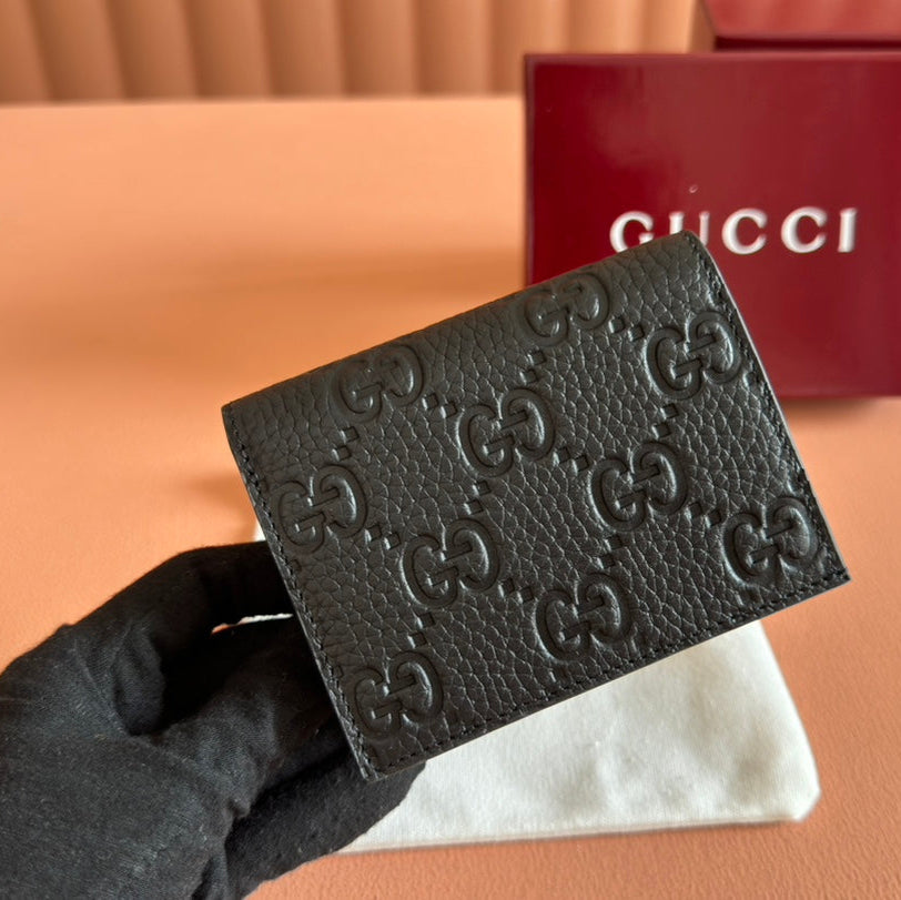GUCCI EMBLEM MINI WALLET 11 IN BLACK  GRAINY CALFSKIN
