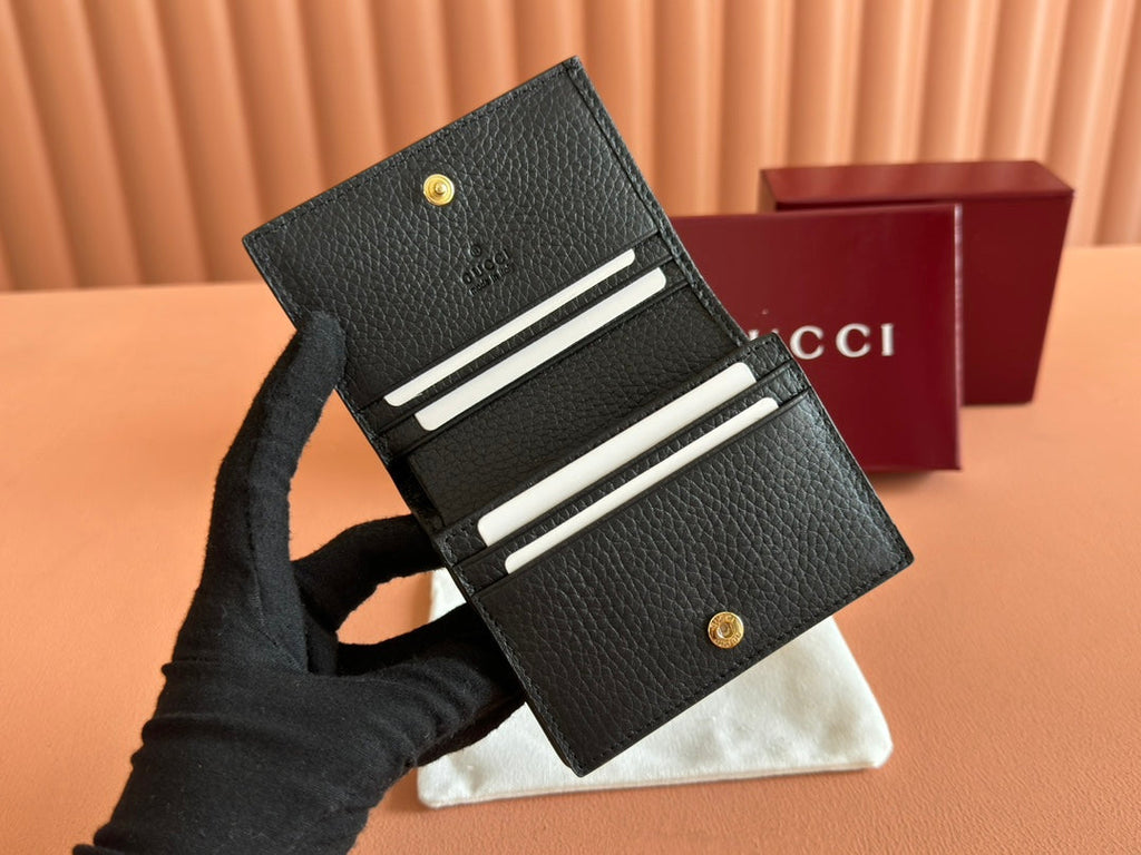 GUCCI EMBLEM MINI WALLET 11 IN BLACK  GRAINY CALFSKIN