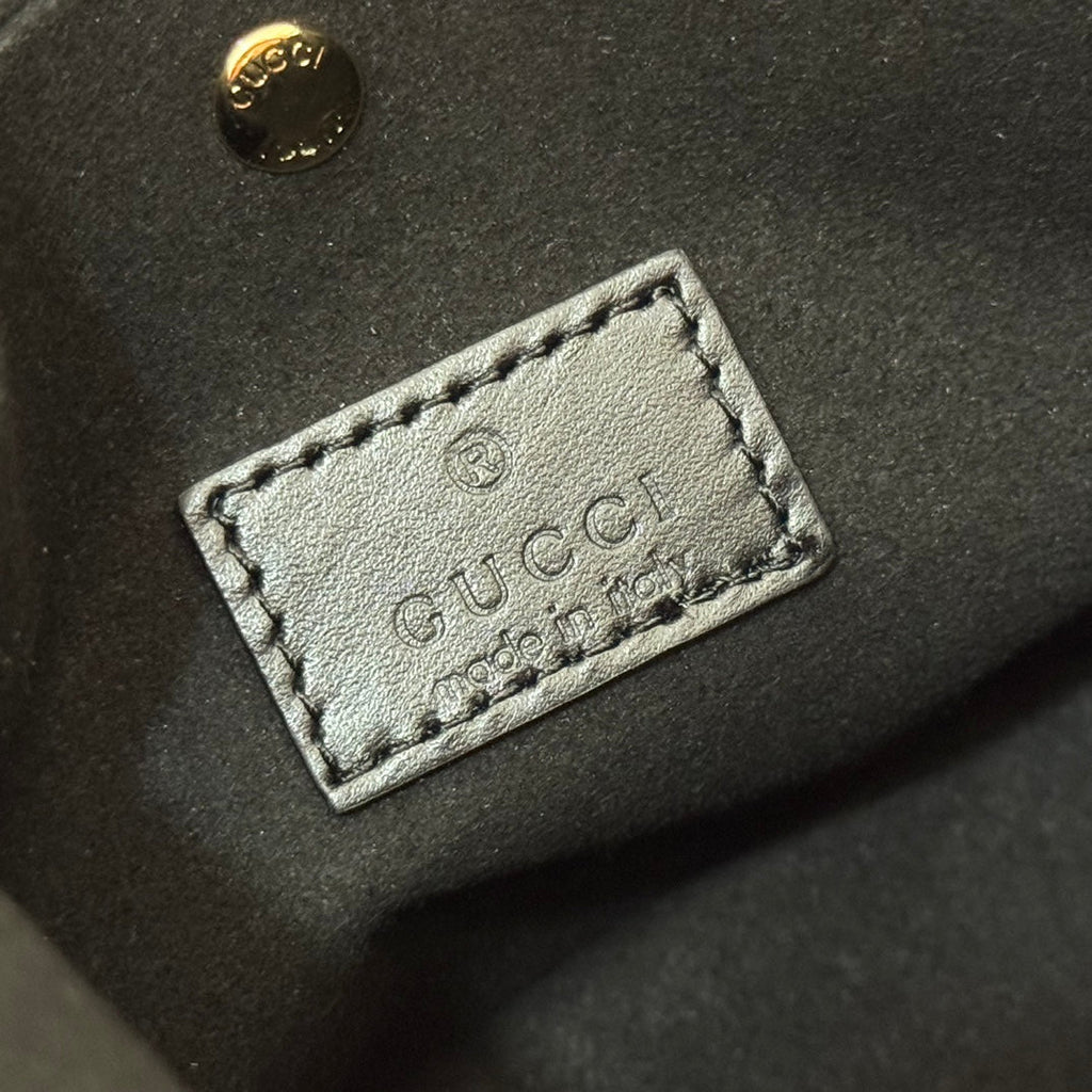GUCCI 26S HAND BAG 19 IN BLACK CALFSKIN WITH MONOGRAM PATTERN