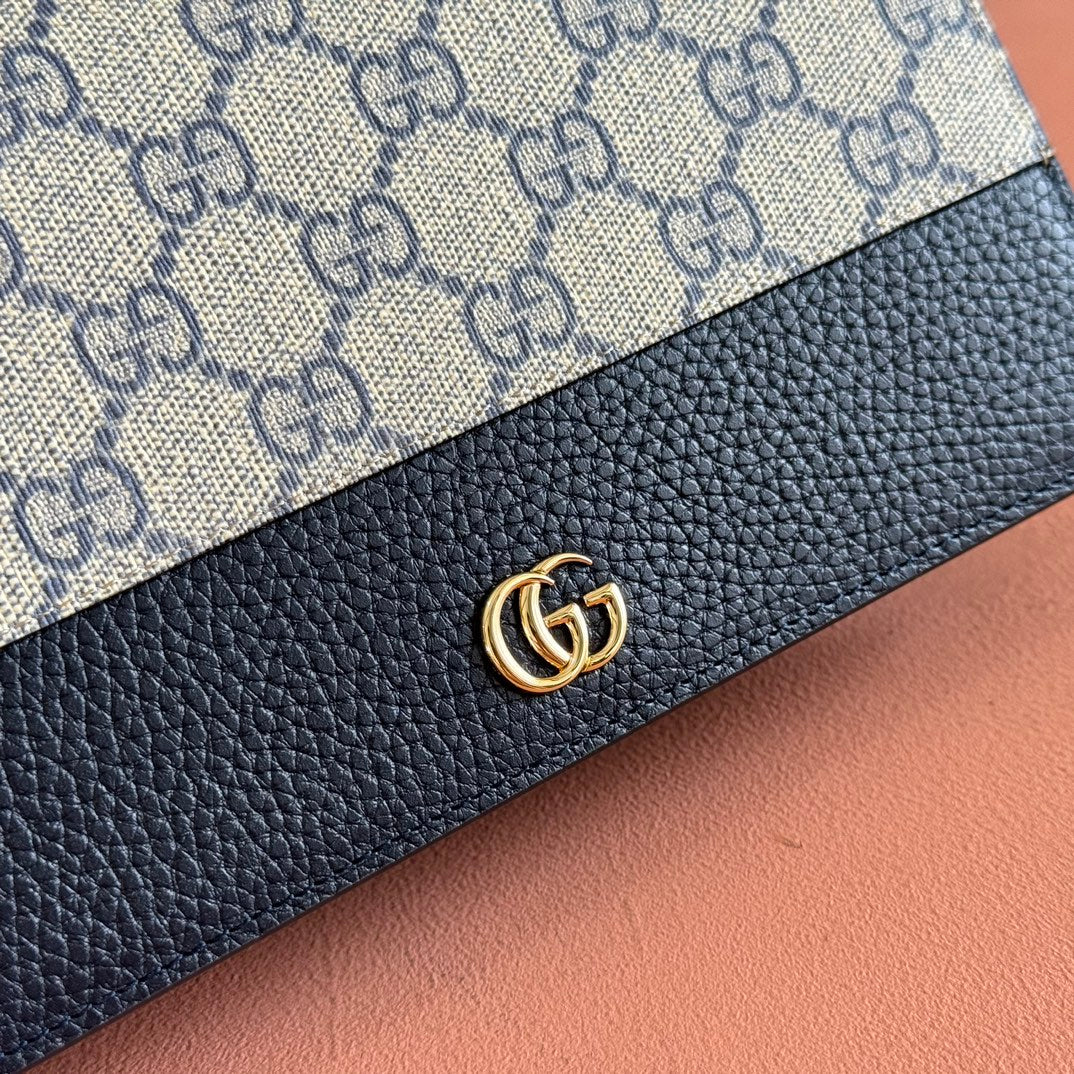 GUCCI MARMONT WALLET ON CHAIN 20 BLUE PVC AND BEIGE IN CALFSKIN
