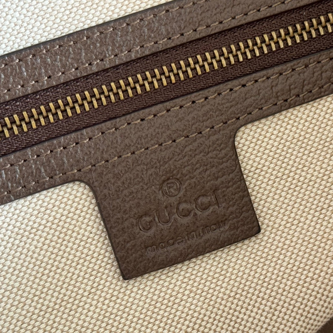 GUCCI 25S EPILOGUE BAG 30 IN BEIGE AND EBONY CALFSKIN