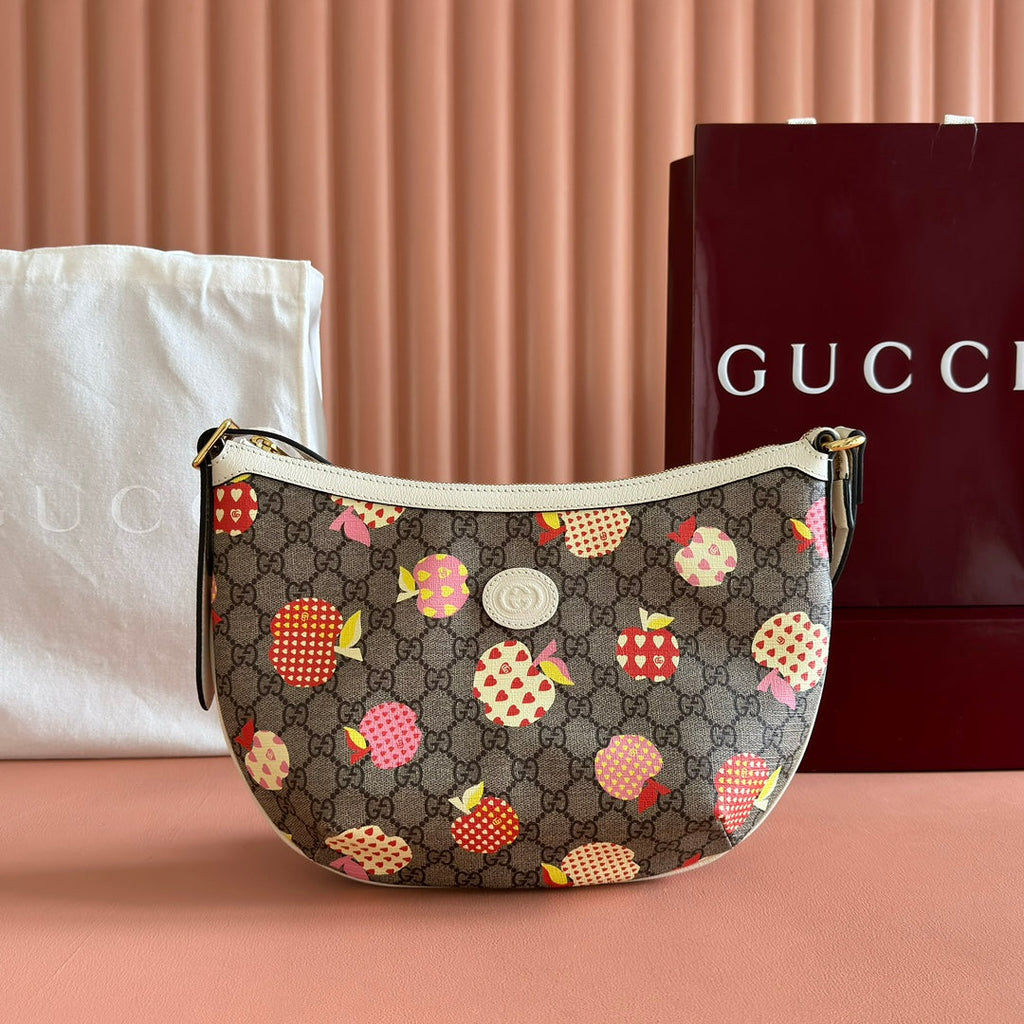 GUCCI 25S EPILOGUE BAG 30 IN COLORFUL CALFSKIN