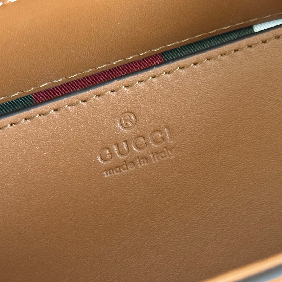 GUCCI 26S PADLOCK TOP HANDLE BAG 31 IN DARK BEIGE AND BROWN CALFSKIN