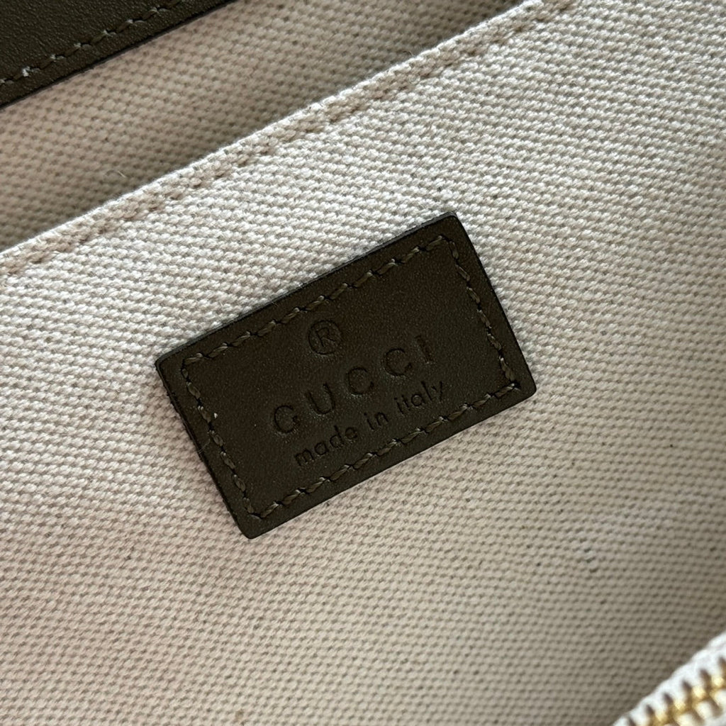 GUCCI 26S SHOULDER BAG 21 IN MOSS GREEN EMBOSSED SUEDE AND CALFSKIN