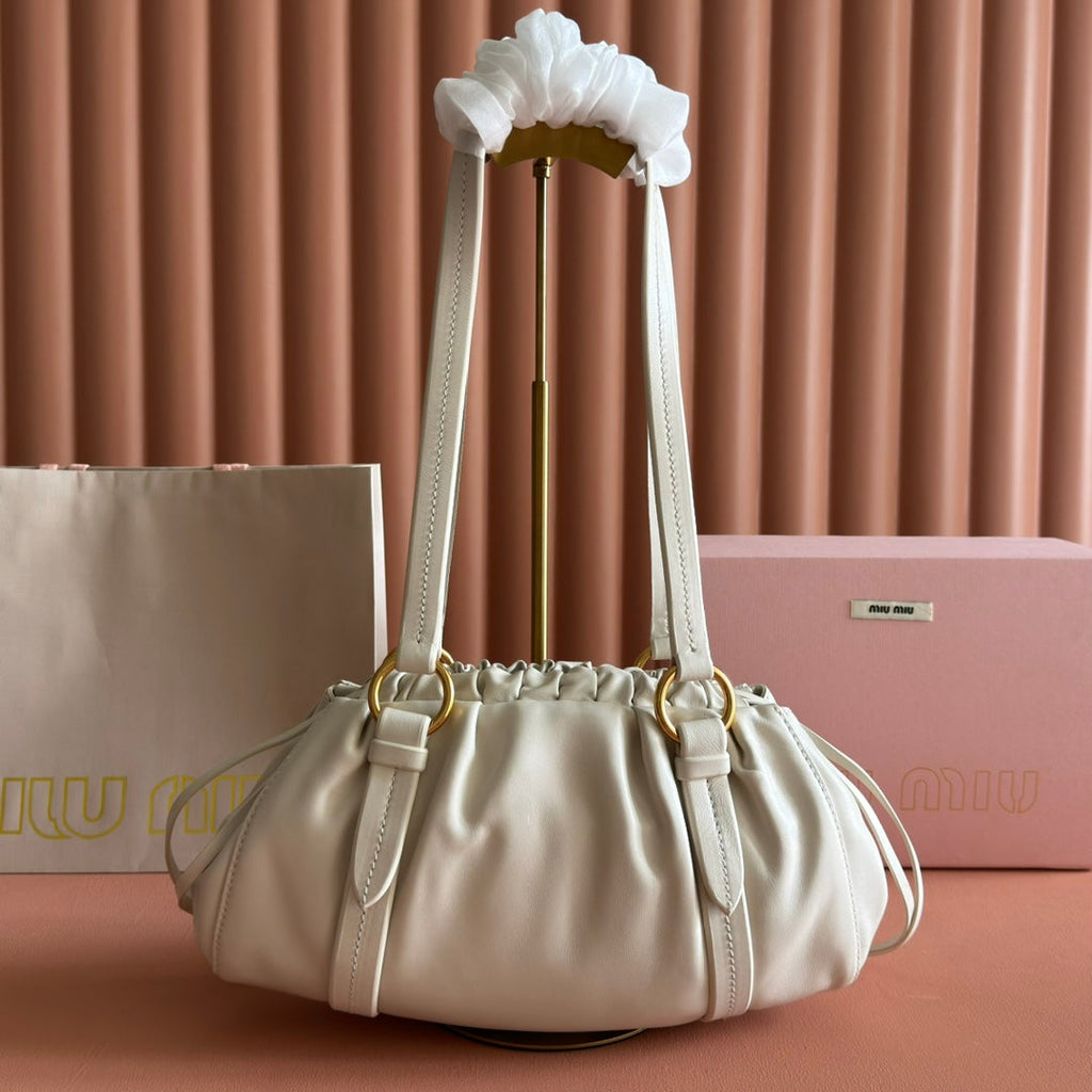 MIUMIU 26S JOIE HAND BAG 32 IN WHITE SHINY LAMBSKIN GOLD HARDWARE