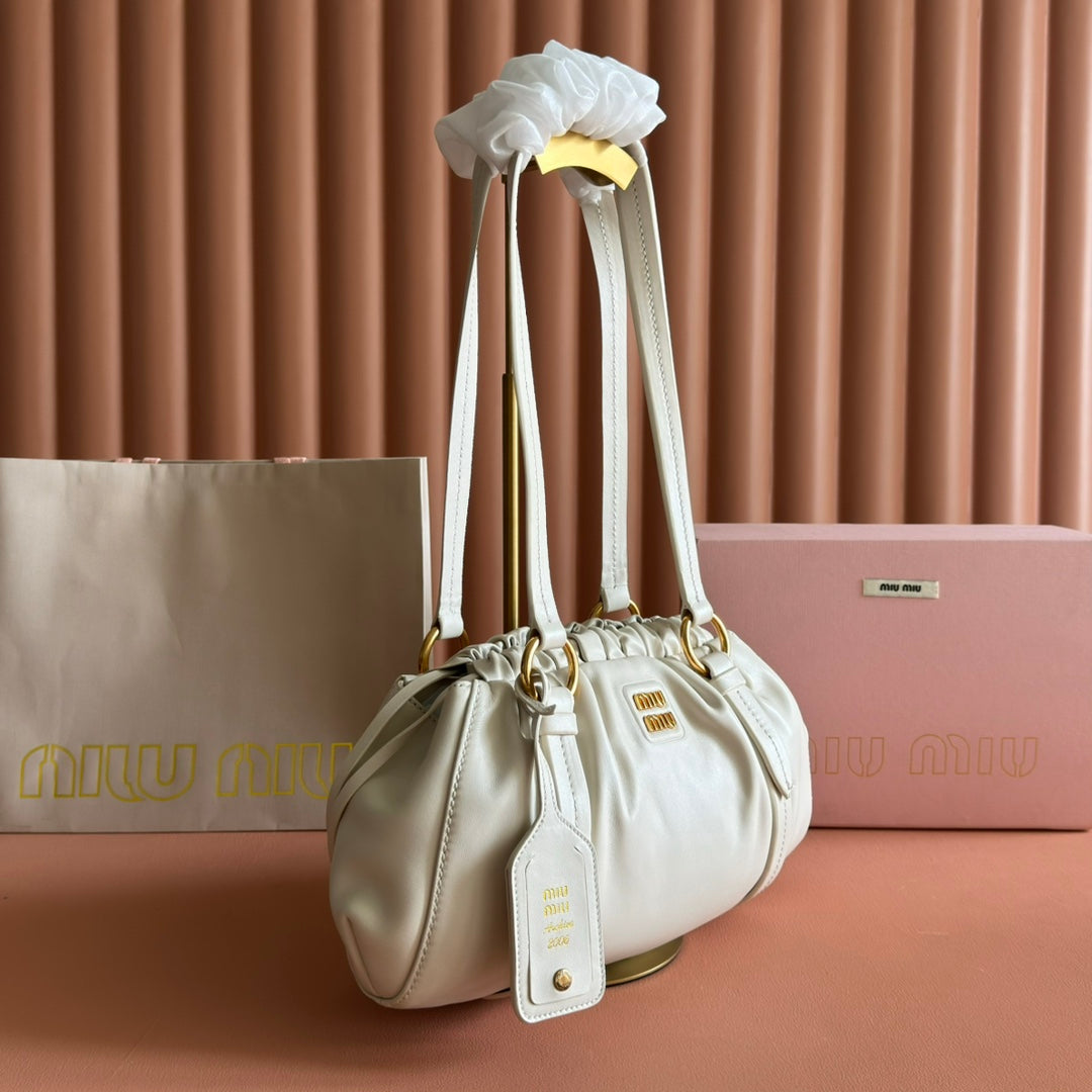 MIUMIU 26S JOIE HAND BAG 32 IN WHITE SHINY LAMBSKIN GOLD HARDWARE