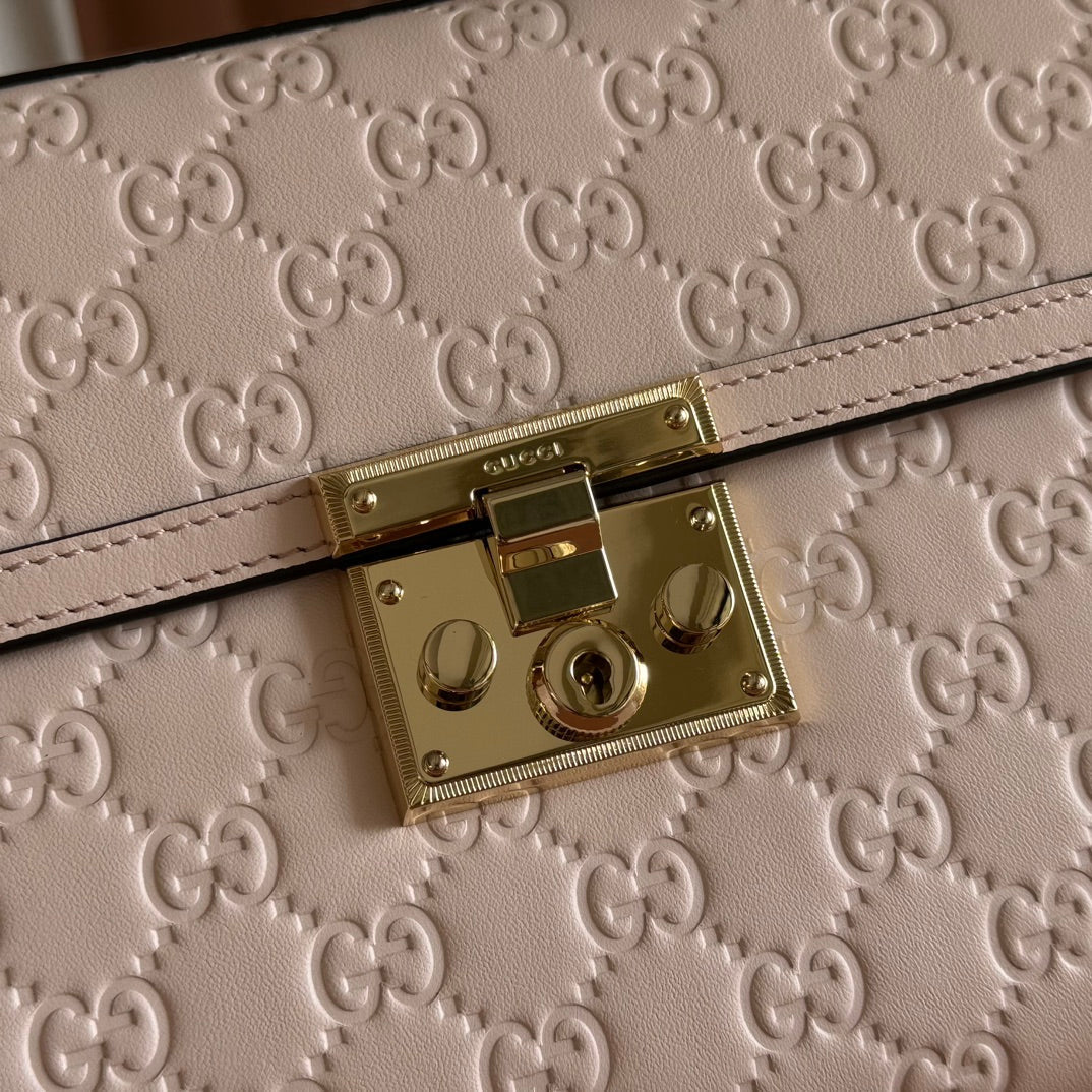 GUCCI 26S PADLOCK BAG 26 IN LIGHT PINK EMBOSSED CALFSKIN