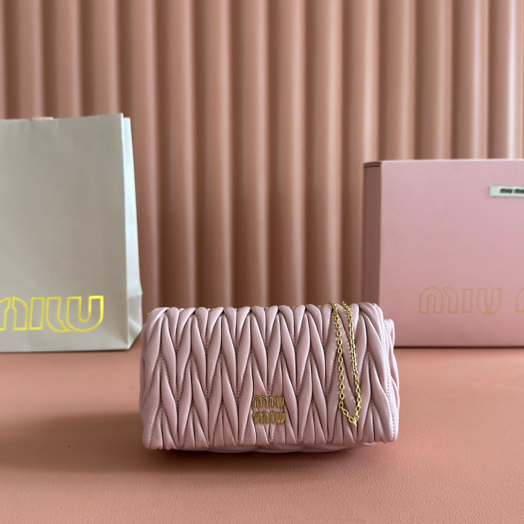 MIUMIU 26S MATELASSE MINI BAG 18 IN PINK CALFSKIN GOLD HARDWARE