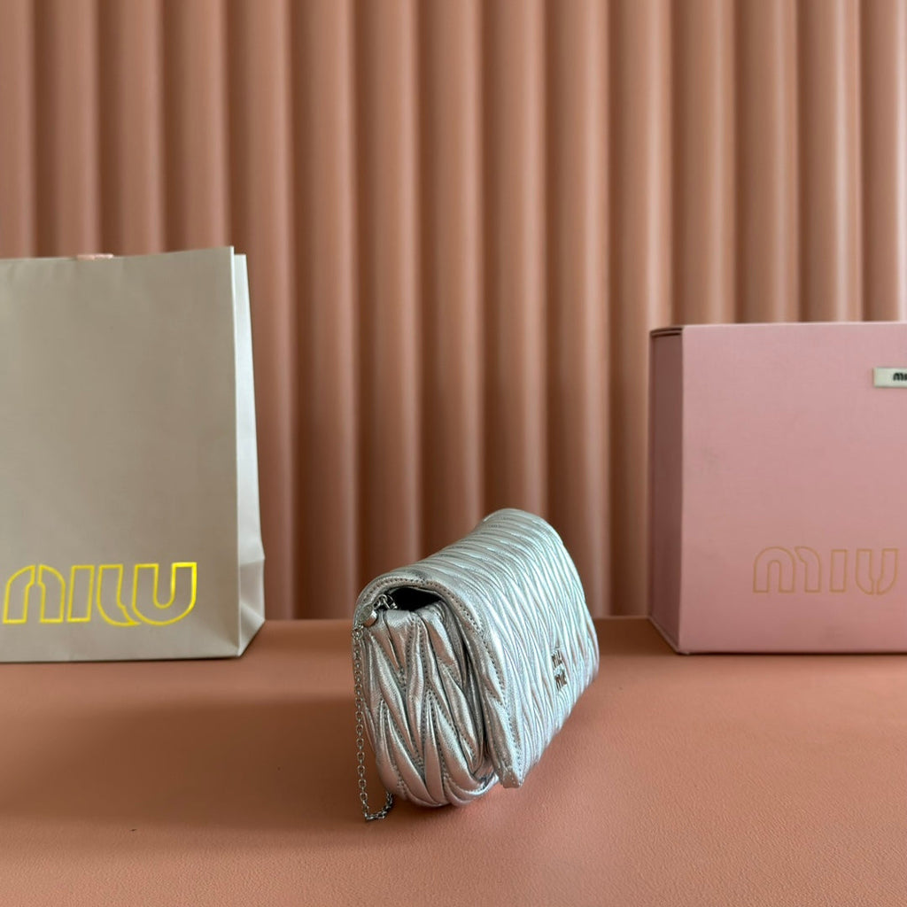 MIUMIU 26S MATELASSE MINI BAG 18 IN SILVER CALFSKIN SILVER HARDWARE