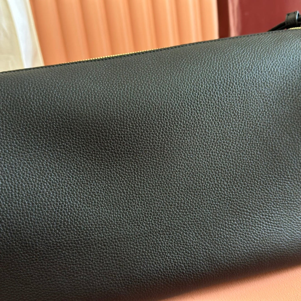 GUCCI 26S SHOULDER BAG 38 IN BLACK CALFSKIN