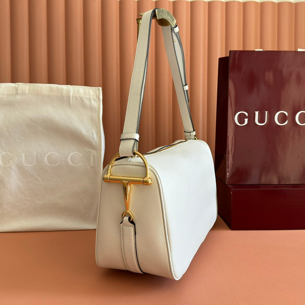 GUCCI 26S SHOULDER BAG 38 IN WHITE CALFSKIN