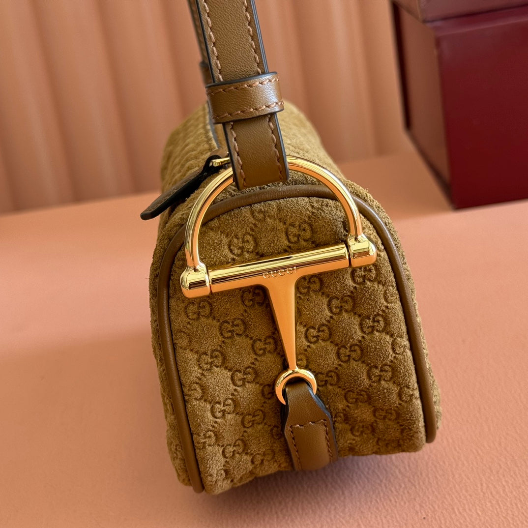 GUCCI 26S SHOULDER BAG 19 IN BROWN EMBOSSED SUEDE