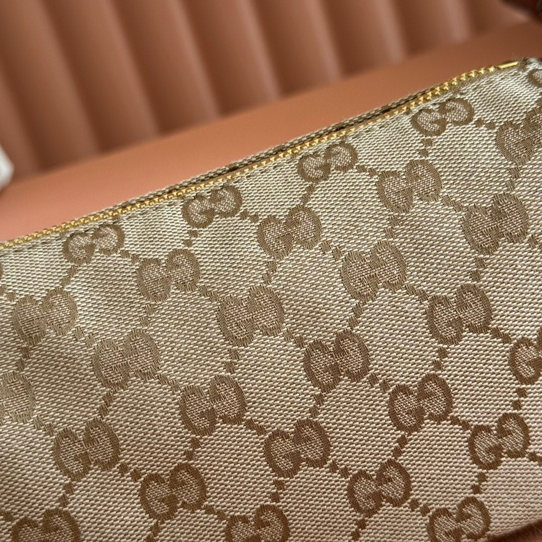 GUCCI 26S SHOULDER BAG 19 IN WARM BEIGE AND BROWN CANVAS