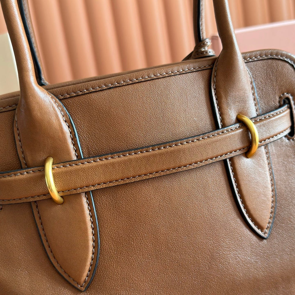 MIUMIU 26S BORSA AVENTURE BAG 30 IN TAN BROWN CALFSKIN GOLD HARDWARE