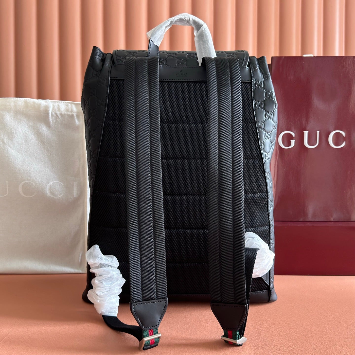 GUCCI 26S  EMBLEM BACKPACK 44 IN BLACK EMBOSSED CALFSKIN