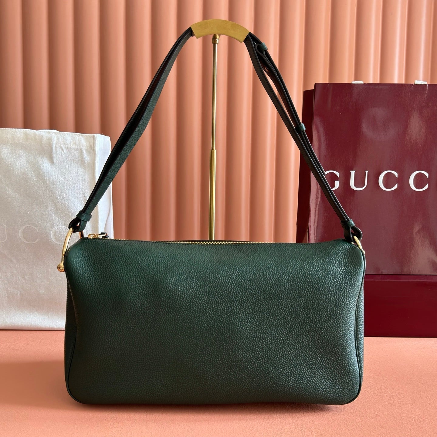 GUCCI 26S SHOULDER BAG 31 IN DARK GREEN CALFSKIN