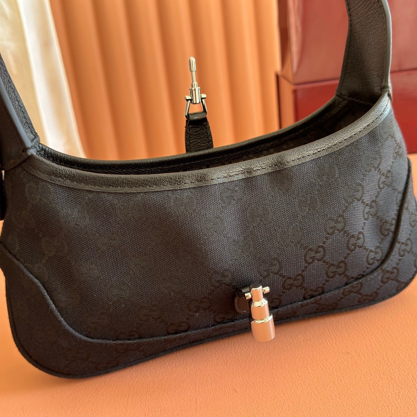 GUCCI 26S JACKIE SLIM SHOULDER BAG 27 IN BLACK CANVAS