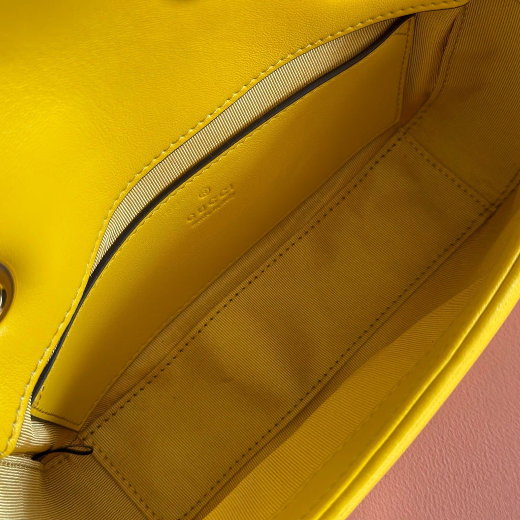 GUCCI 26S  MARMONT BAG 22 IN YELLOW LAMBSKIN