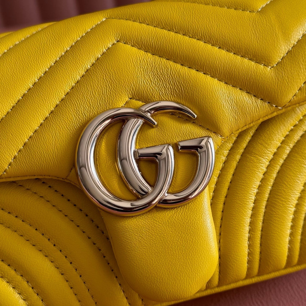 GUCCI 26S  MARMONT BAG 22 IN YELLOW LAMBSKIN