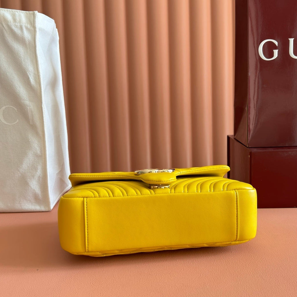 GUCCI 26S  MARMONT BAG 26 IN YELLOW LAMBSKIN