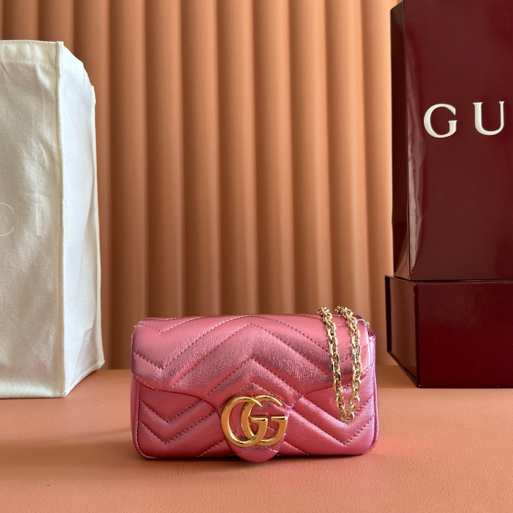GUCCI 26S  MARMONT BAG 16 IN METALLIC PINK LAMBSKIN
