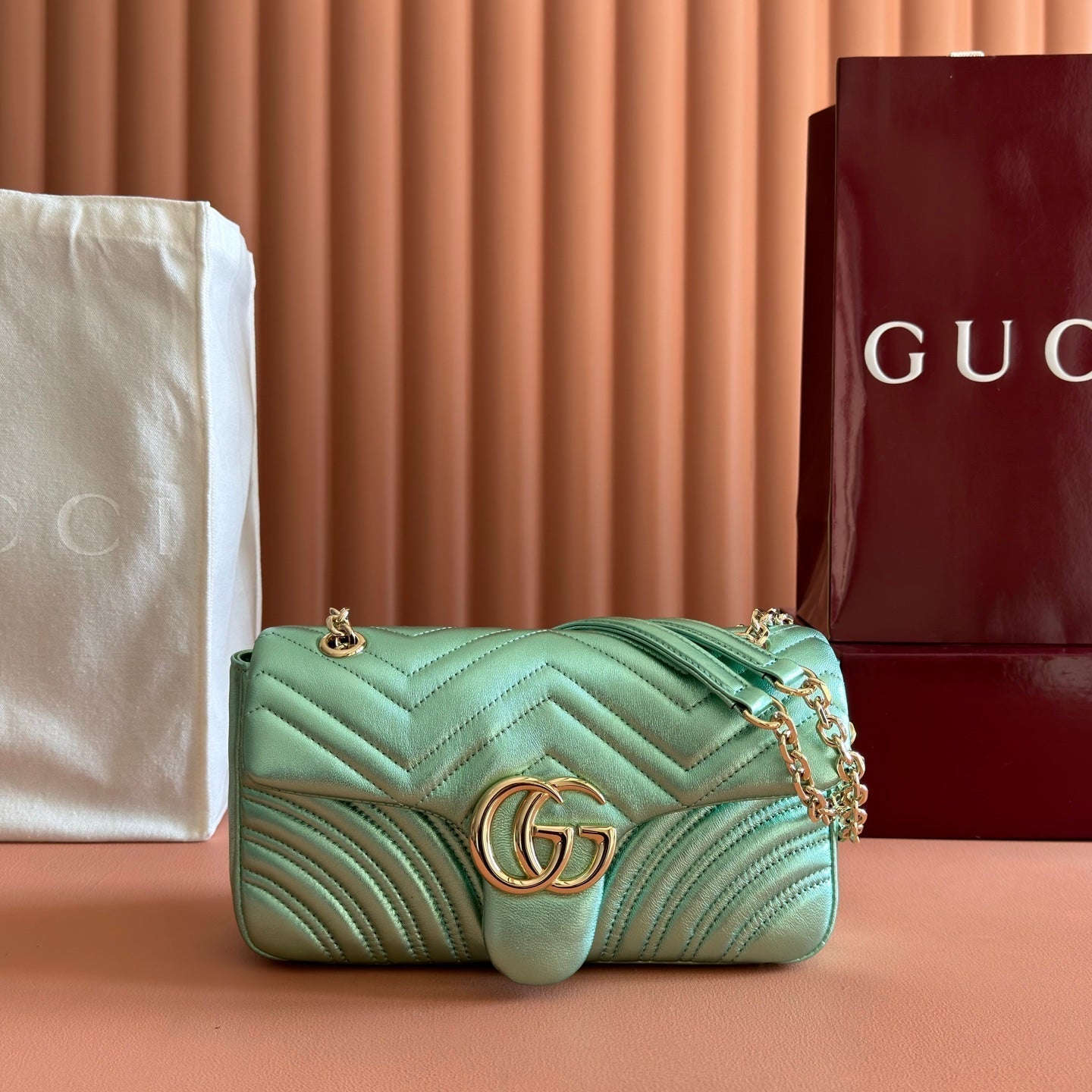 GUCCI 26S  MARMONT BAG 26 IN METALLIC PALE GREEN LAMBSKIN