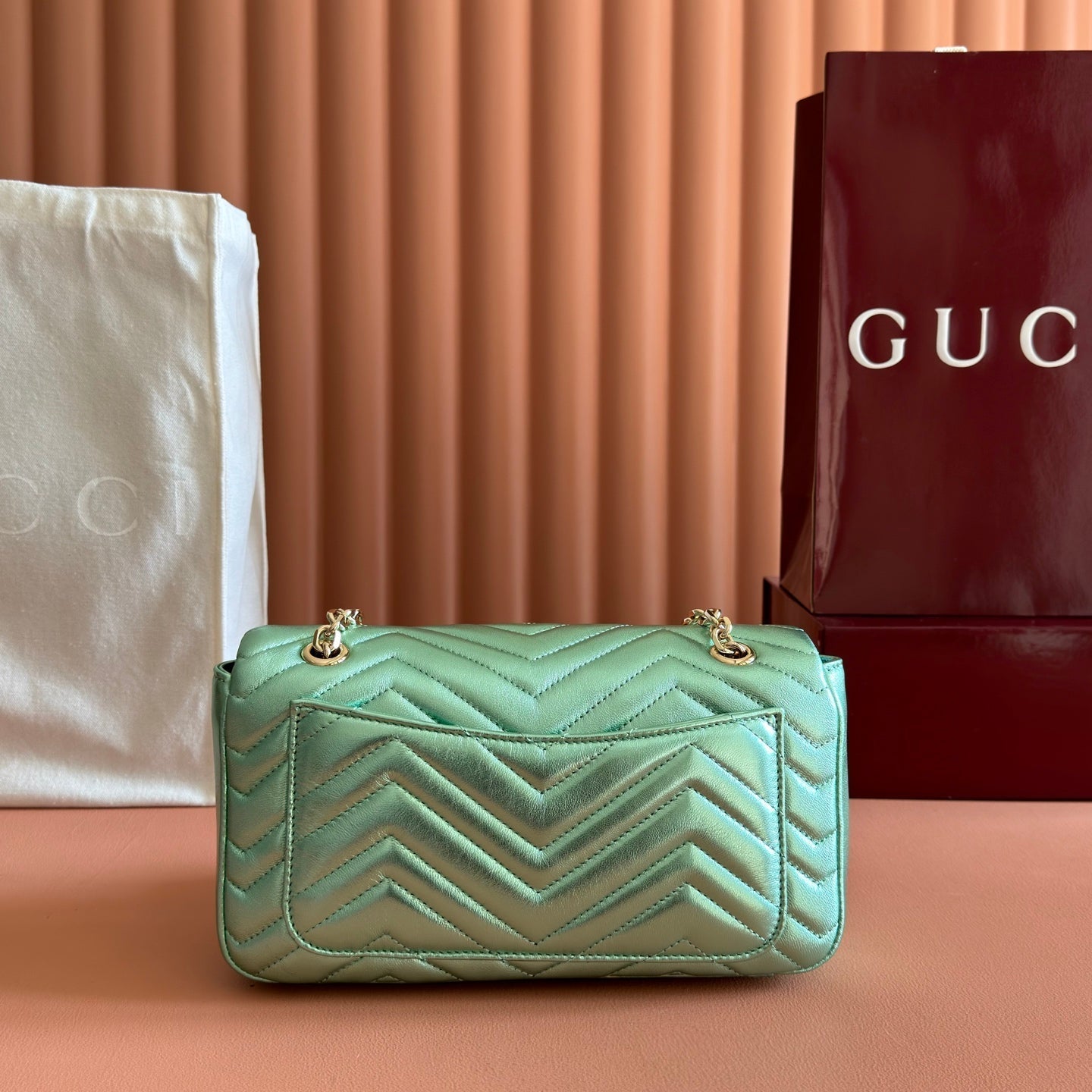 GUCCI 26S  MARMONT BAG 26 IN METALLIC PALE GREEN LAMBSKIN