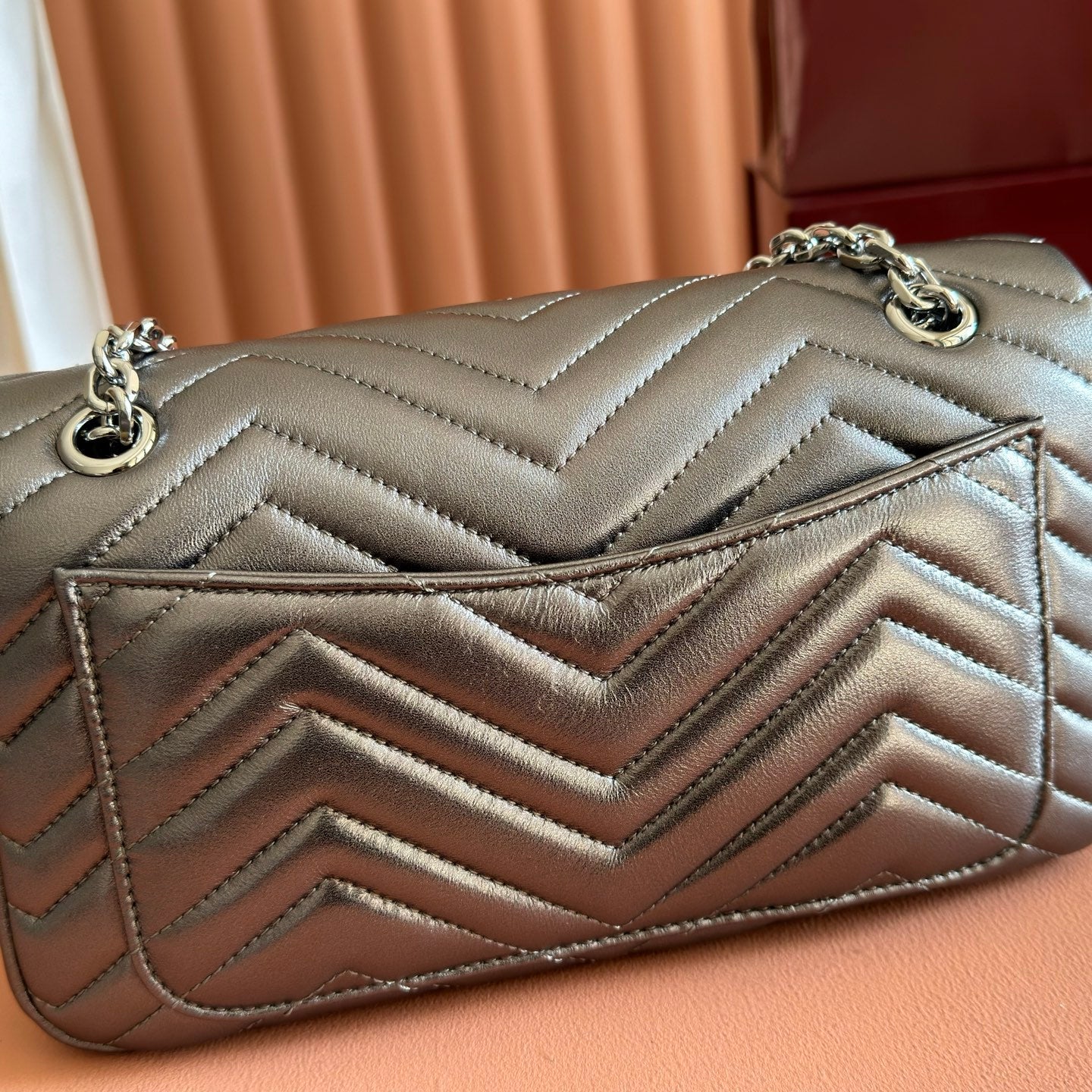 GUCCI 26S  MARMONT BAG 26 IN WARM GRAY BROWN LAMBSKIN