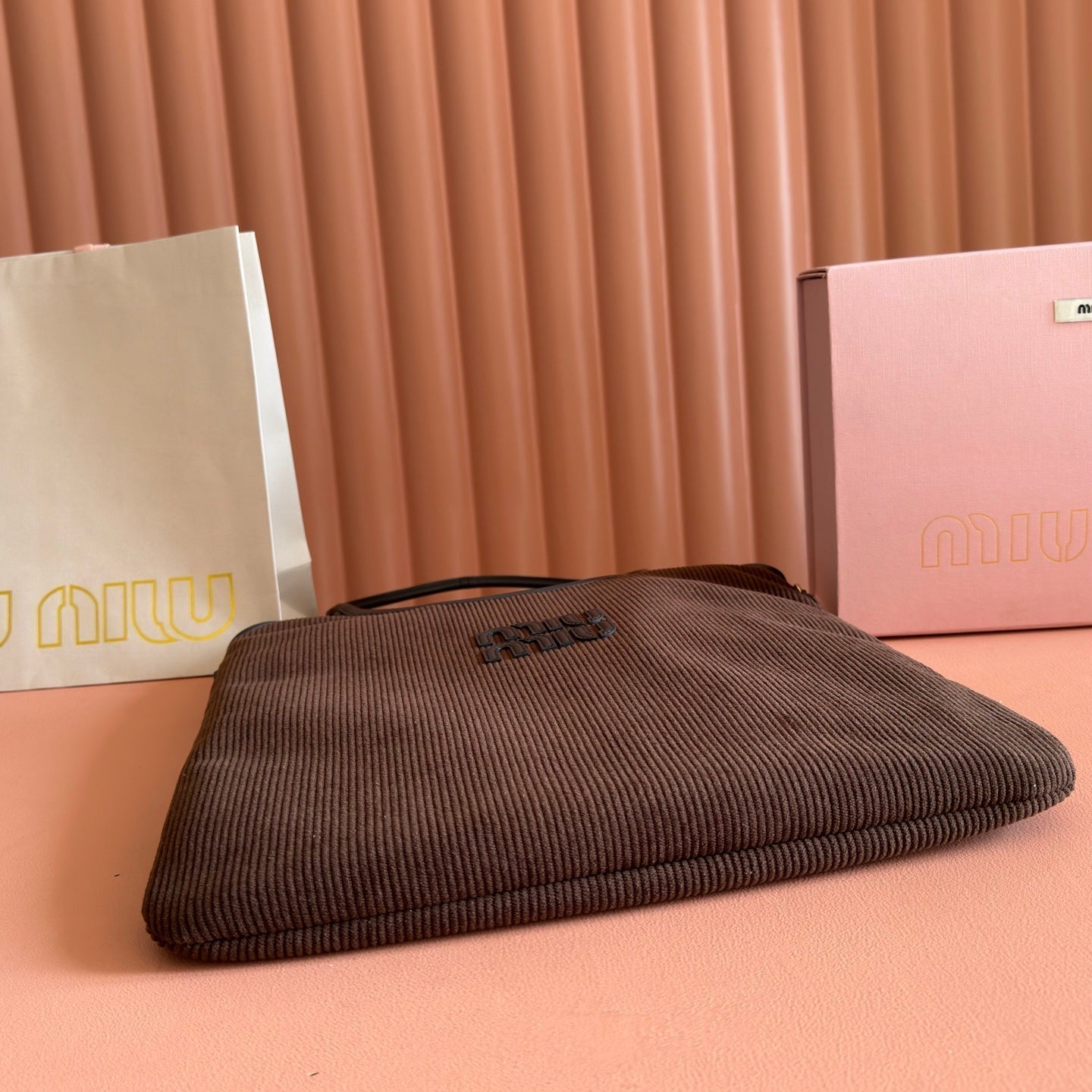 MIUMIU 26S IVY 40 TOTE IN IN CHOCOLATE BROWN CANVAS AND BLACK CALFSKIN