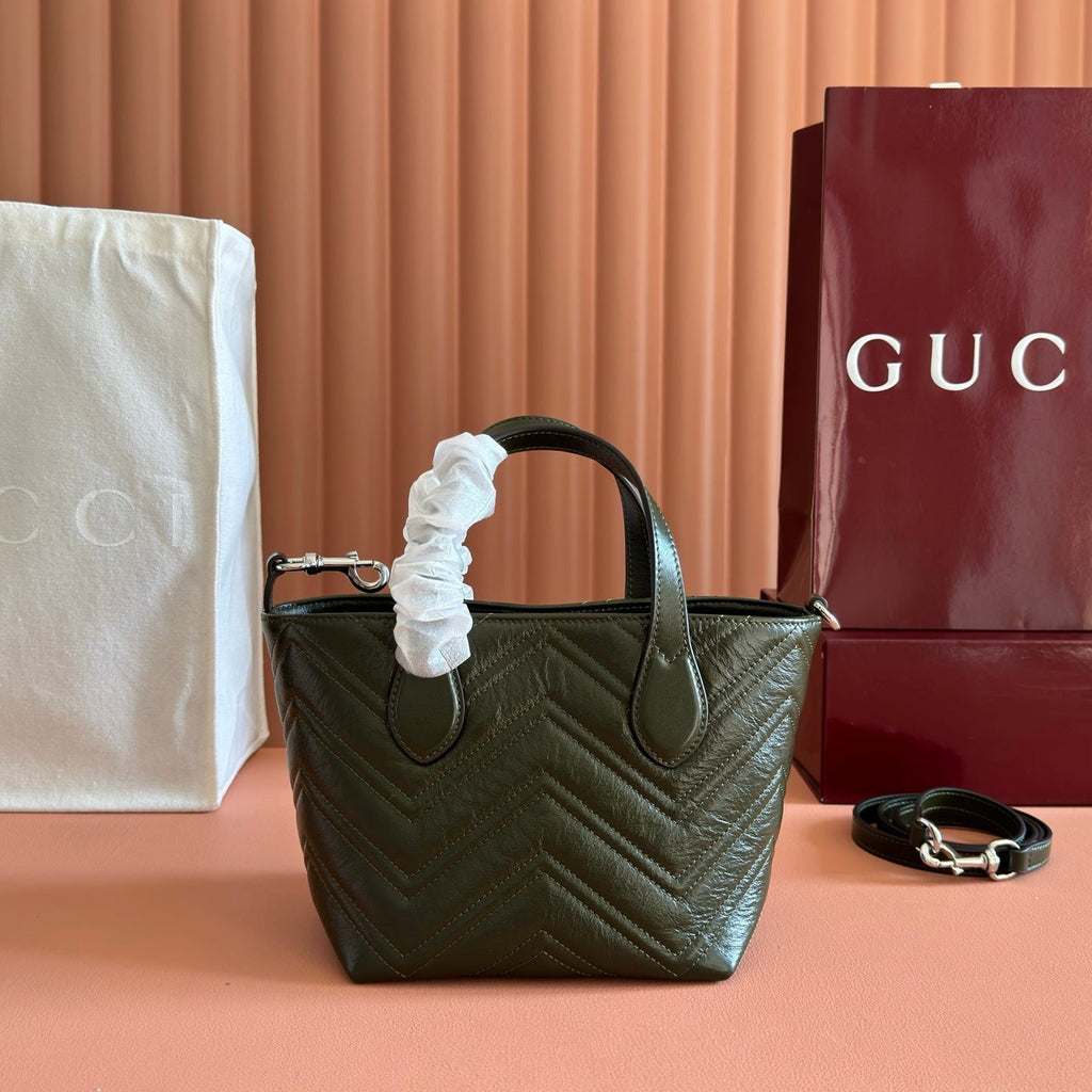GUCCI 26S  MARMONT TOTE BAG 17 IN MOSS GREEN CALFSKIN