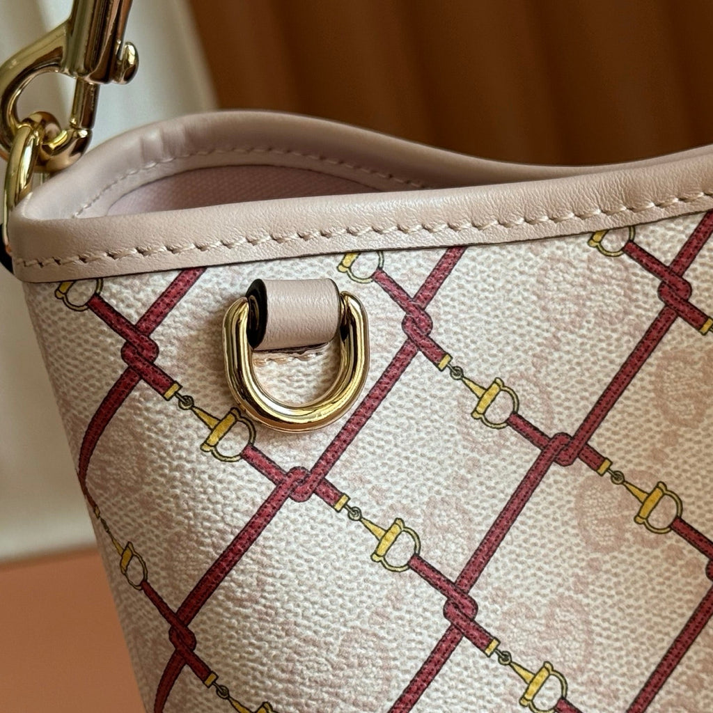 GUCCI 26S  EMBLEM BUCKET BAG 19 IN LIGHT PINK COATED FABRIC