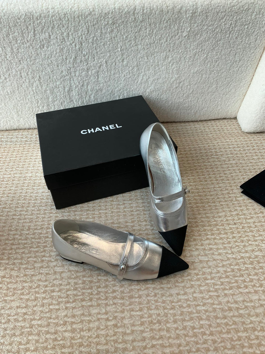 CHANEL Pointed Toe Mary Jane Shoes Silver Mix Black Lambskin