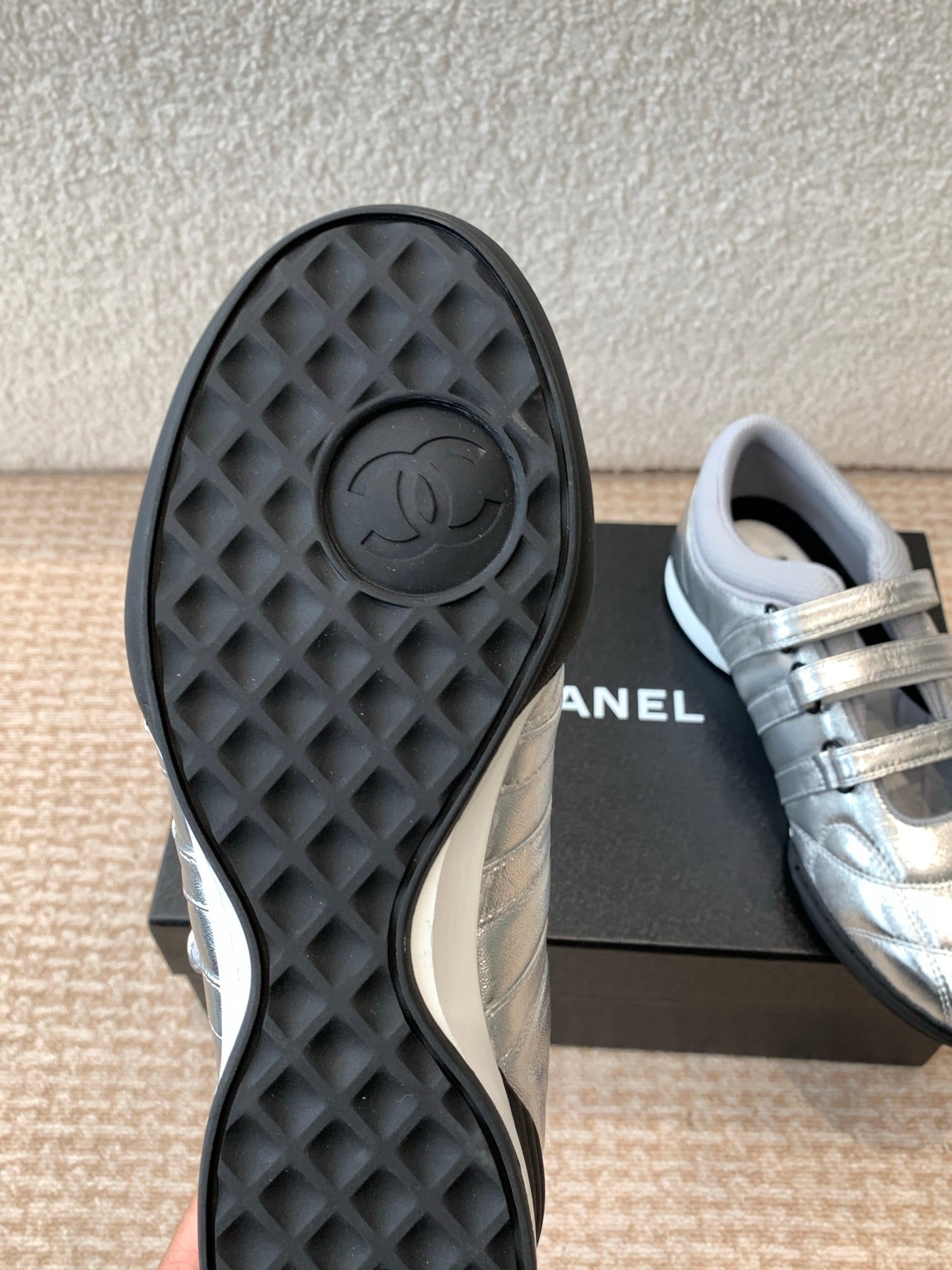 CHANEL MARY JANE SNEAKERS IN SILVER LAMBSKIN