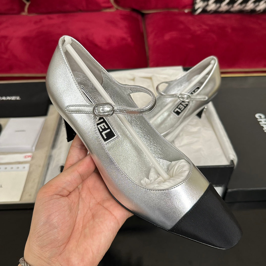CHANEL HIGH MARY JANE IN SILVER CALFSKIN AND BLACK SATIN