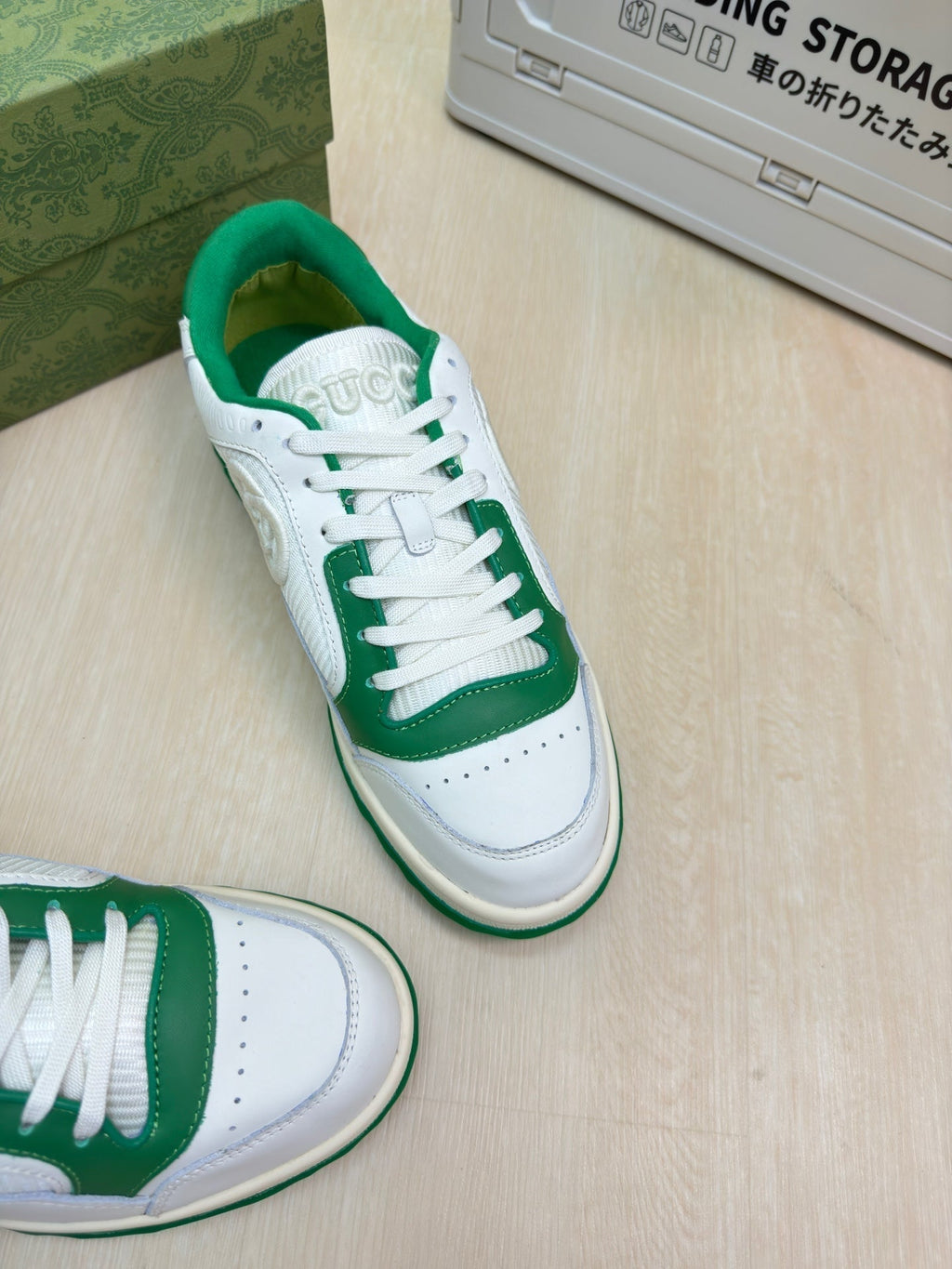 GUCCI INTERLOCKING G SNEAKER WHITE GREEN CALFSKIN AND FABRIC