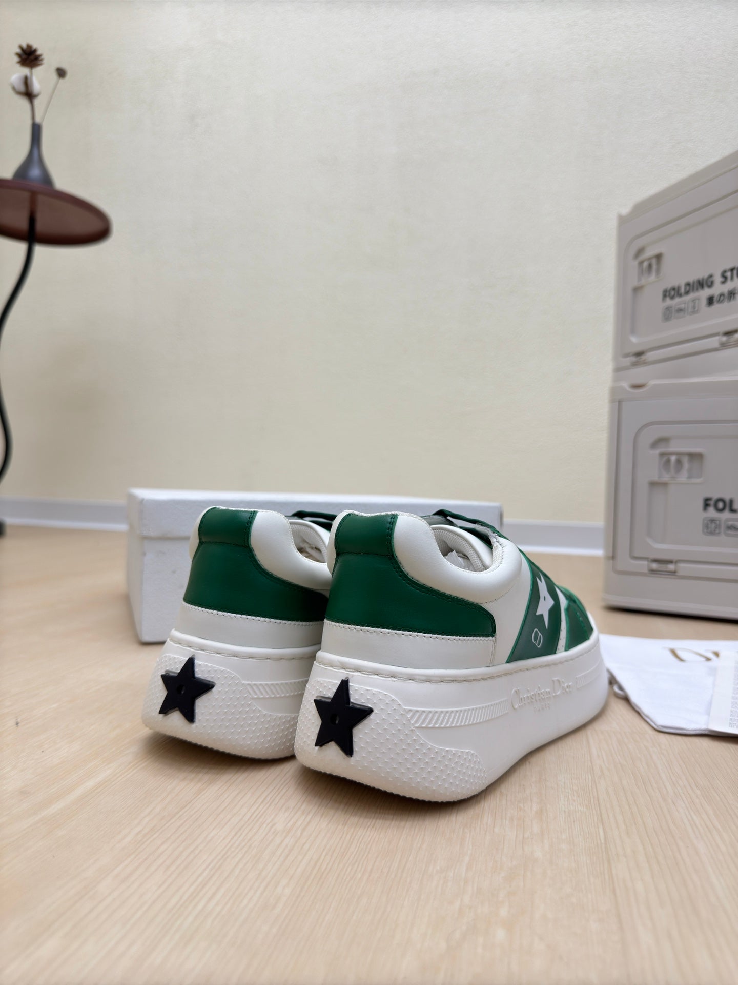 DIOR STAR PLATFORM SNEAKER IN WHITE MIX EMERALD GREEN CALFSKIN