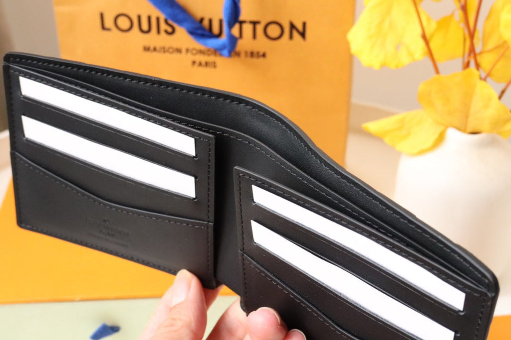 LOUIS VUITTON LV 25S SLENDER WALLET 11 IN BLACK DAMIER INFINI CALFSKIN