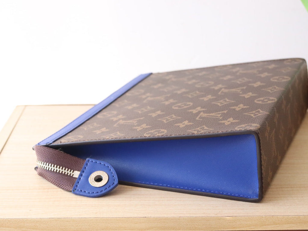 LOUIS VUITTON LV 25S POCHETTE VOYAGE 26 IN INDIGO BLUE MONOGRAM MACASSAR COATED CANVAS
