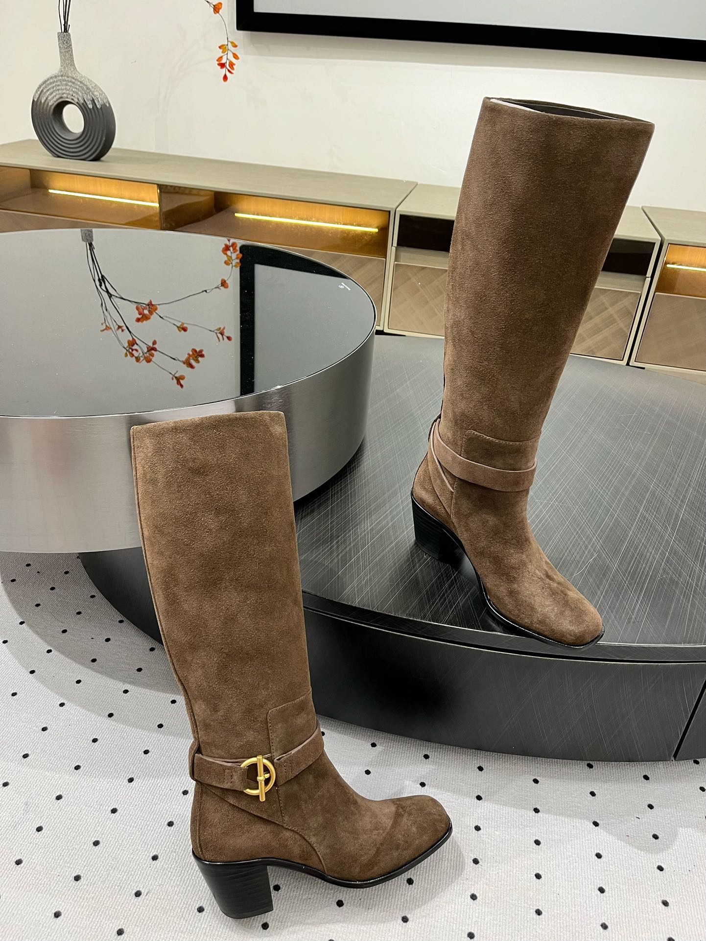 HERMES JUSTINE BOOT 6 CM IN CHOCOLATE BROWN SUEDE