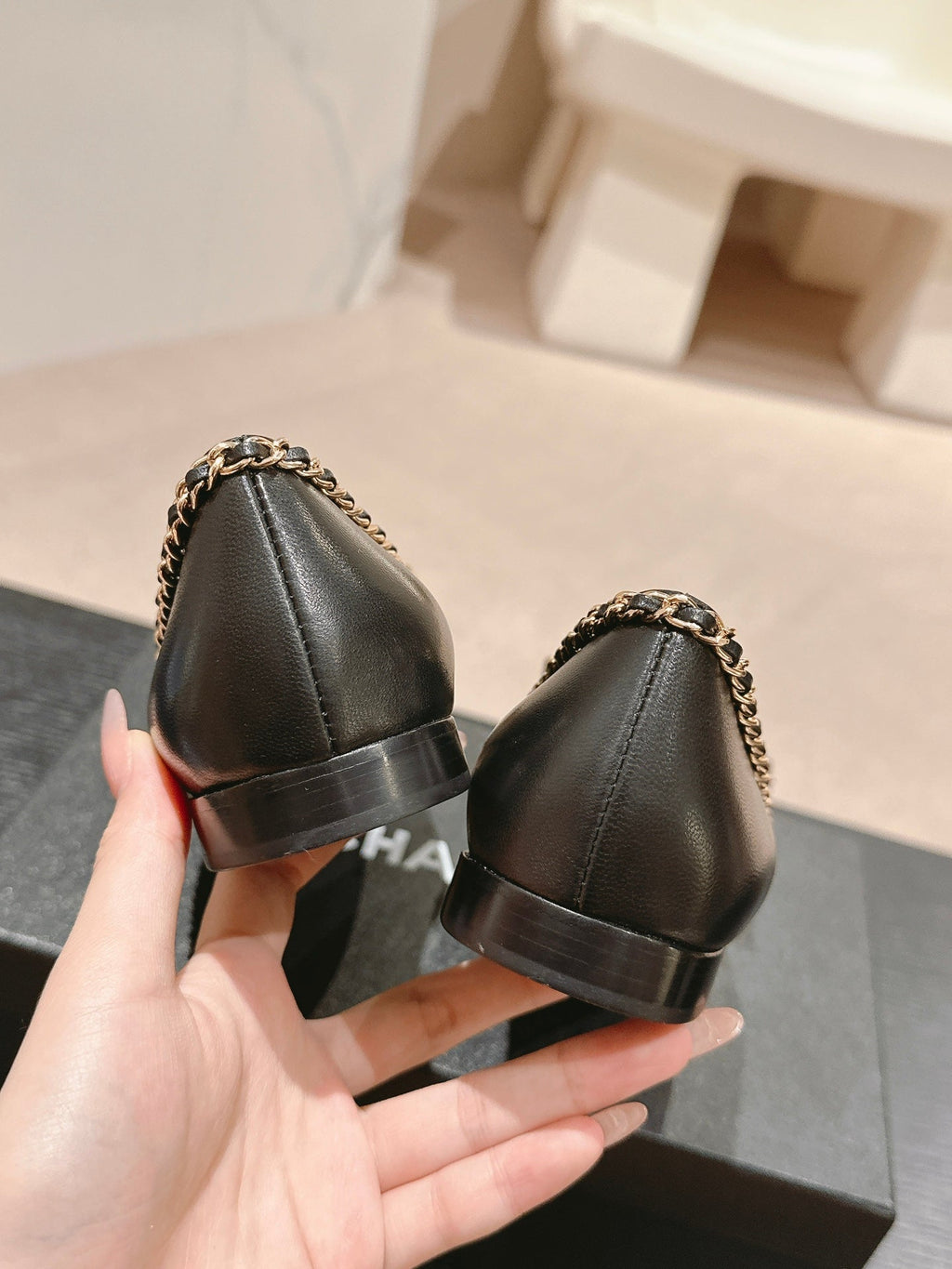 CHANEL BOWKNOT BALLET FLAT IN BLACK SHEEPSKIN