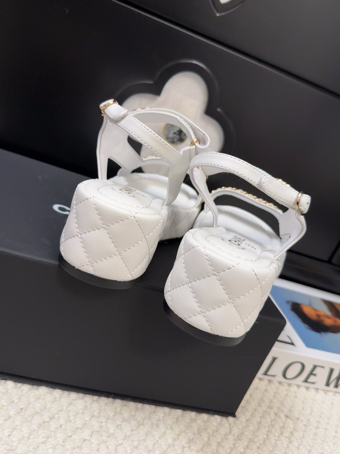 CHANEL THICK-SOLED SANDALS 55 MM IN WHITE CALFSKIN
