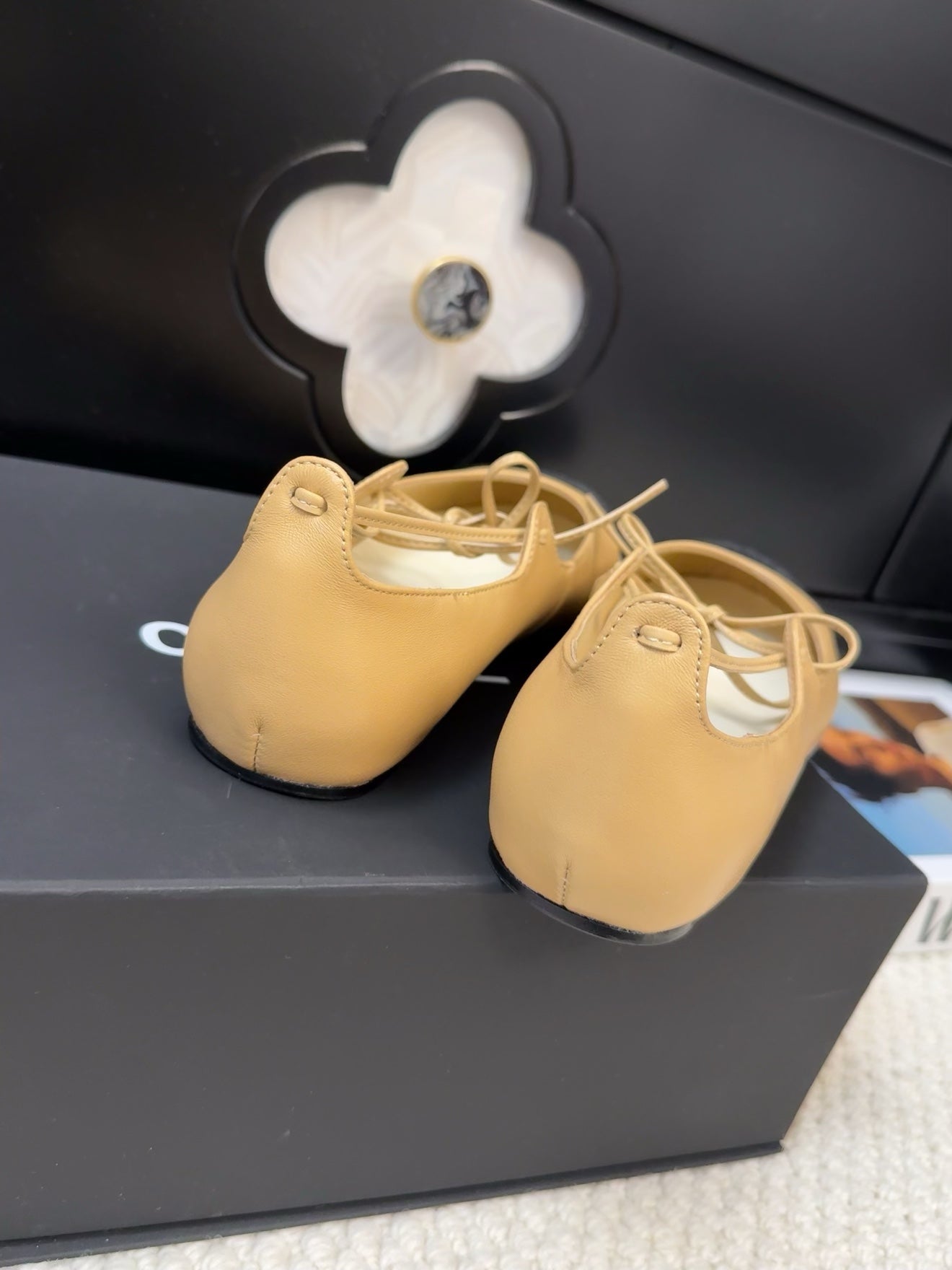 CHANEL FLAT MARY JANE PUMPS IN SUN YELLOW LAMBSKIN MIX BLACK FABRIC