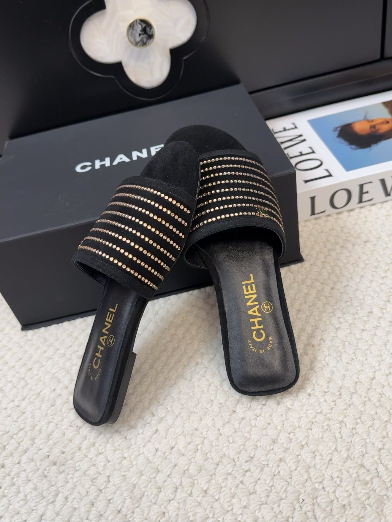 CHANEL FLAT SLIDE IN BLACK SUEDE WITH CRYSTALS