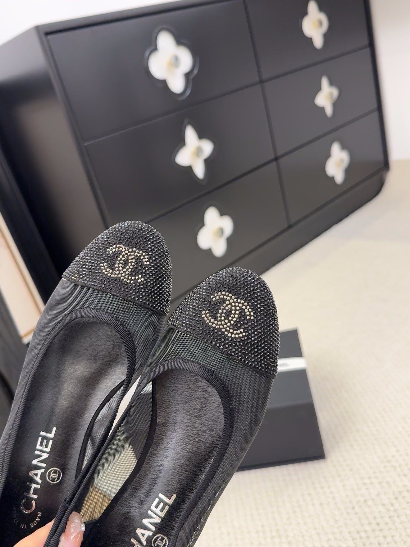 CHANEL BALLET FLAT IN BLACK FABRIC AND MESH WITH CRYSTALS