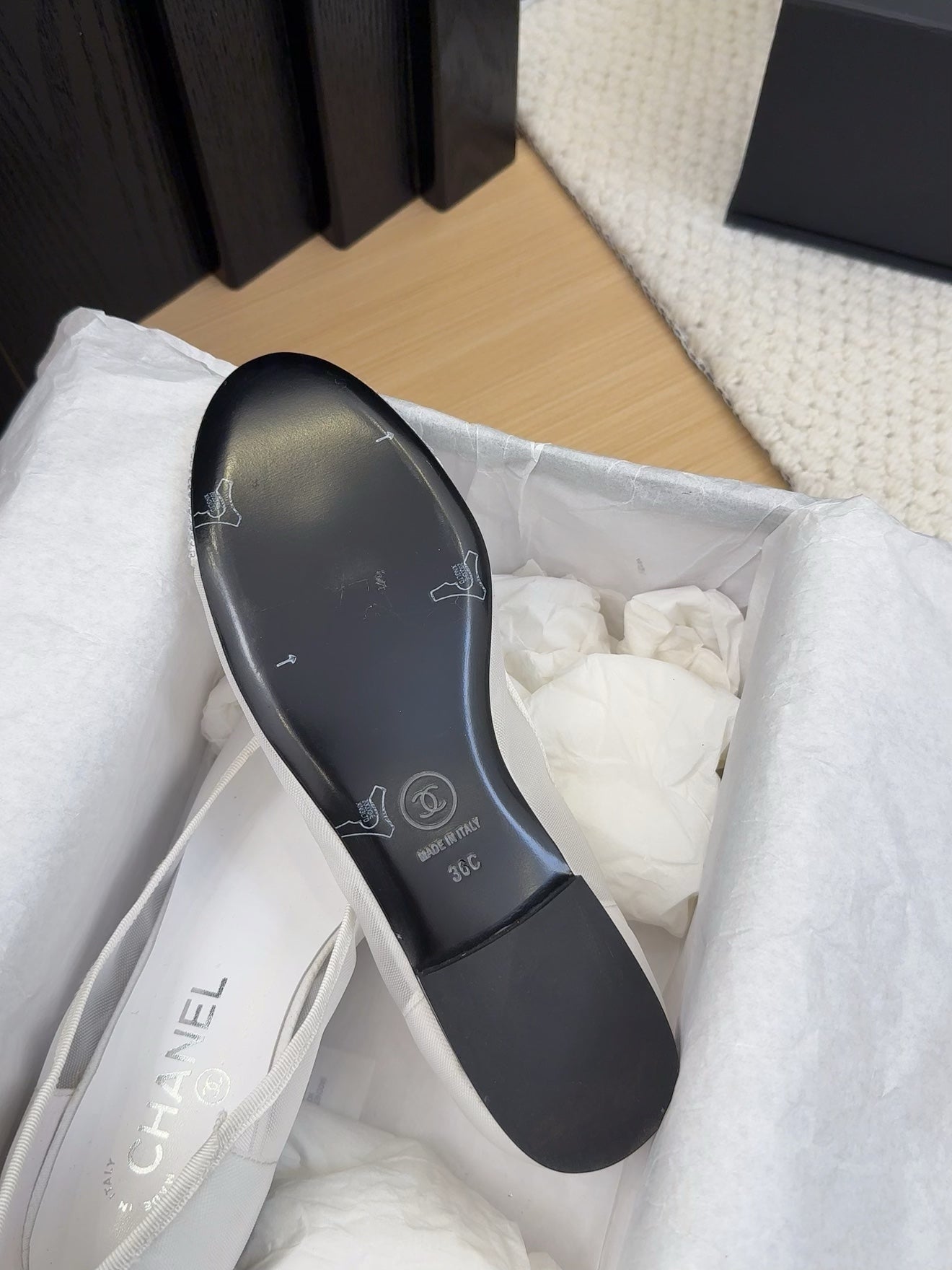 CHANEL BALLET FLAT IN WHITE FABRIC AND MESH WITH CRYSTALS