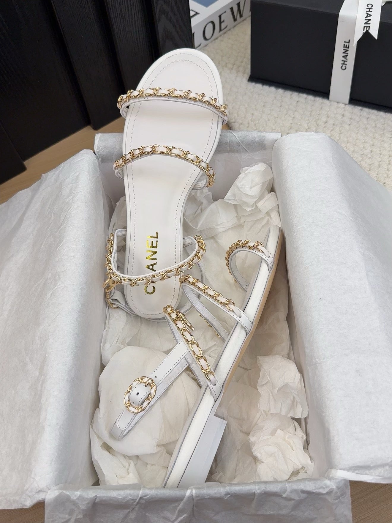 CHANEL THREE-STRAPS SANDALS IN WHITE CALFSKIN WITH GOLD HARDWARE