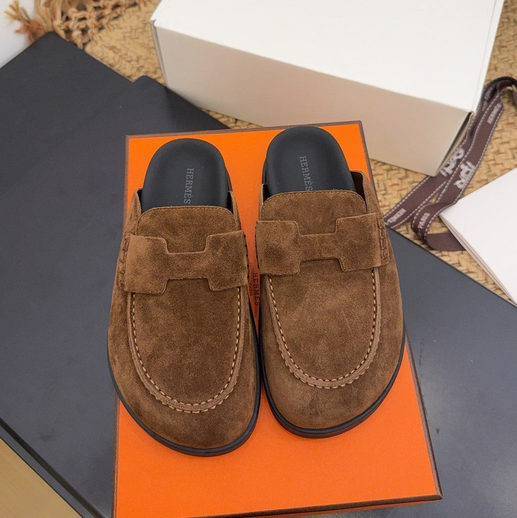 HERMES 25S MULE IN BROWN SUEDE