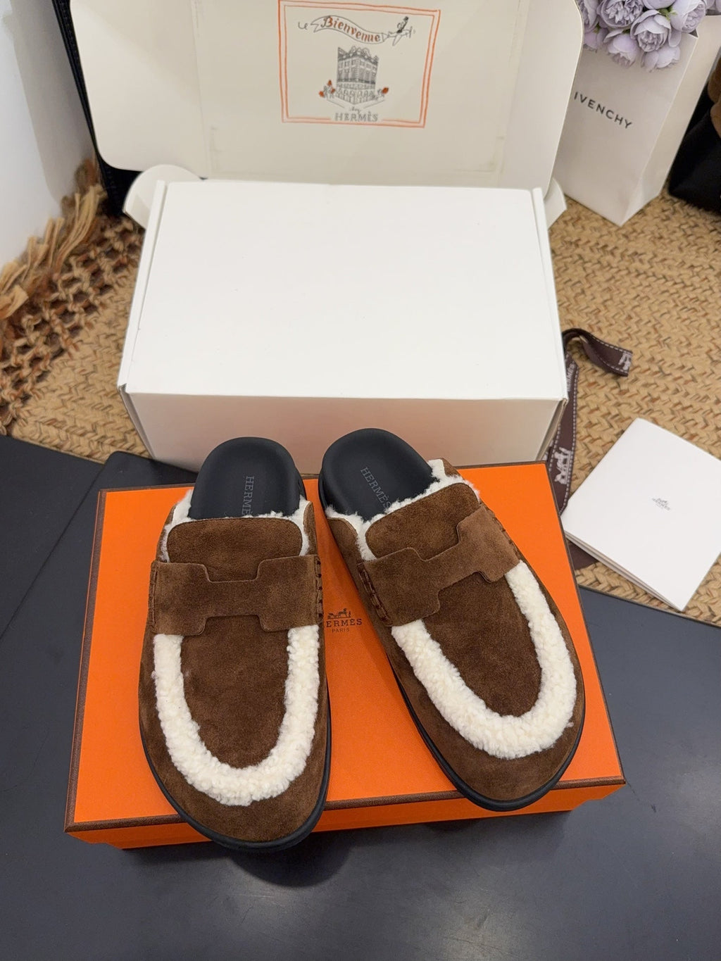 HERMES 25S MULE IN DARK BROWN SUEDE MIX SHEARLING