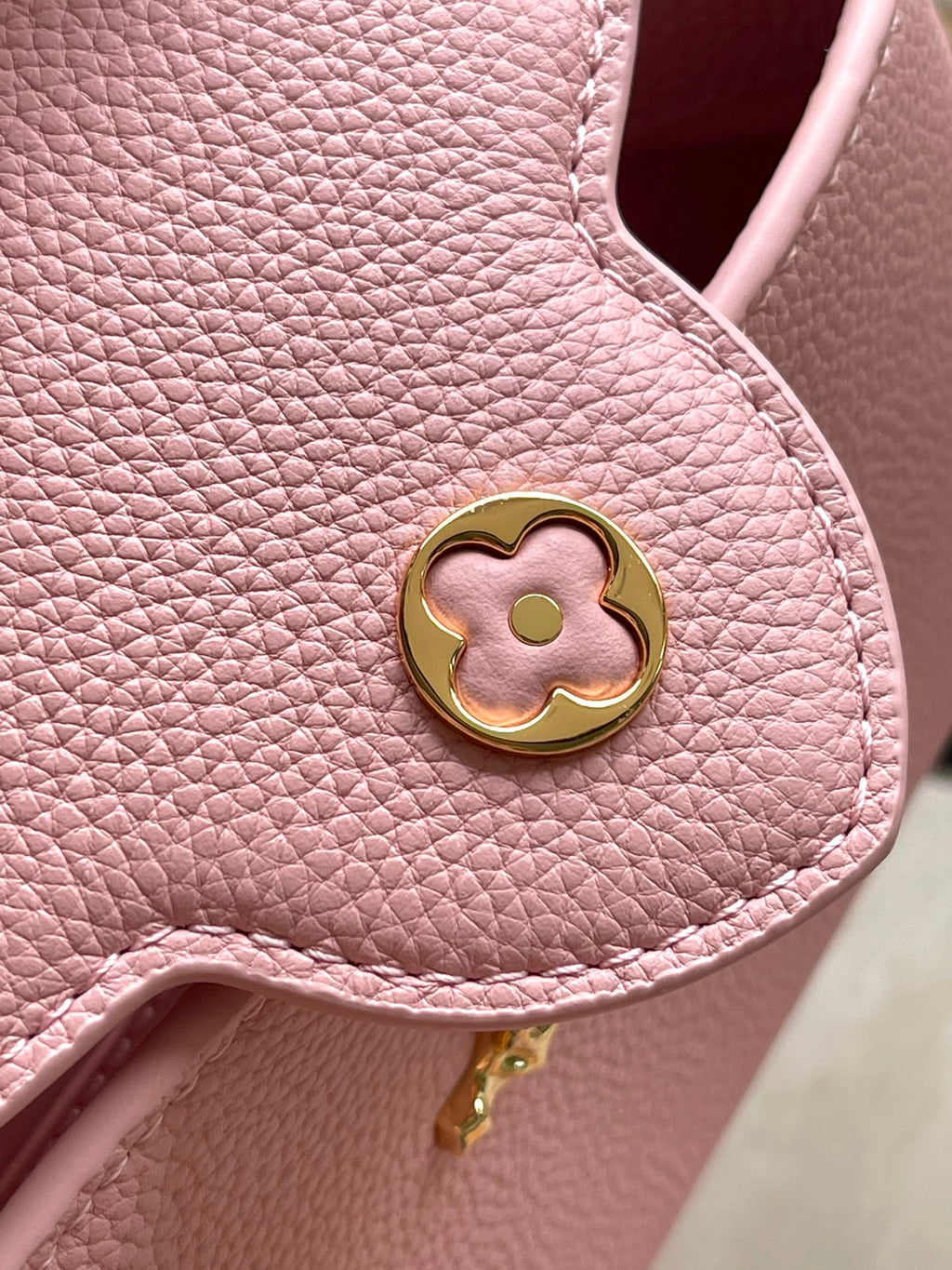 LOUIS VUITTON CAPUCINES EAST-WEST MINI 22 IN BLUSH PINK CALFSKIN GOLD HARDWARE